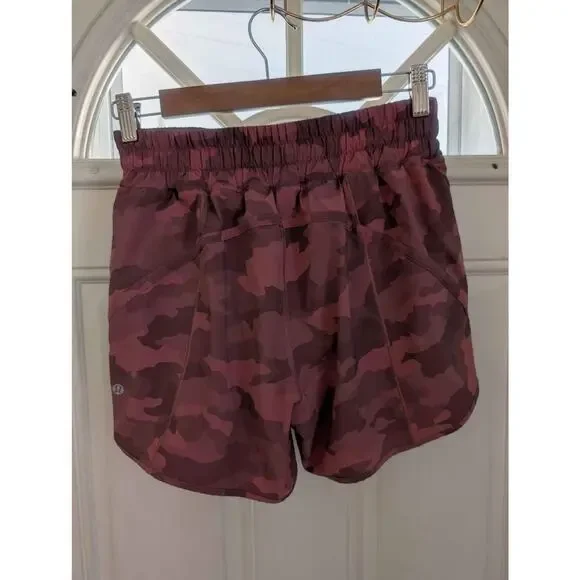 Lululemon Track That Shorts Size 8 - Picture 4 of 4